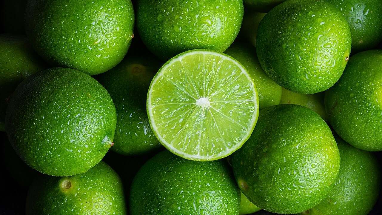 Limo emagrece mesmo? 7 motivos para incluir a fruta na dieta