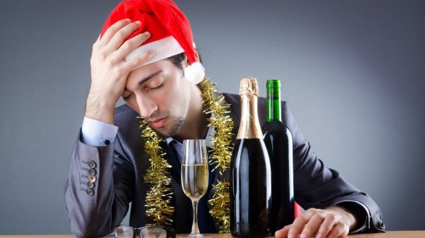 Confira truques para evitar a ressaca nas festas de fim de ano