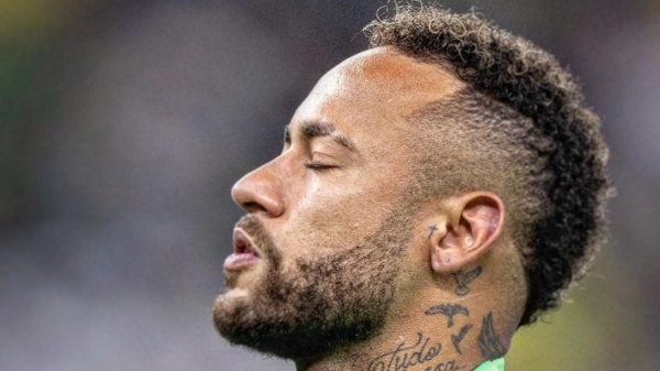 Neymar e Danilo sofreram entorse no tornozelo: entenda o que é a lesão
