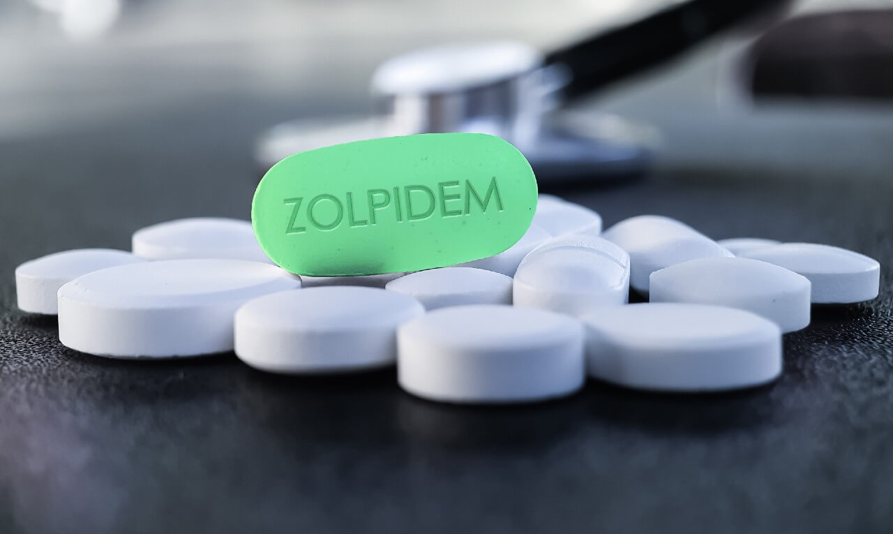 Zolpidem: neurologista alerta os riscos de se medicar sem orientação