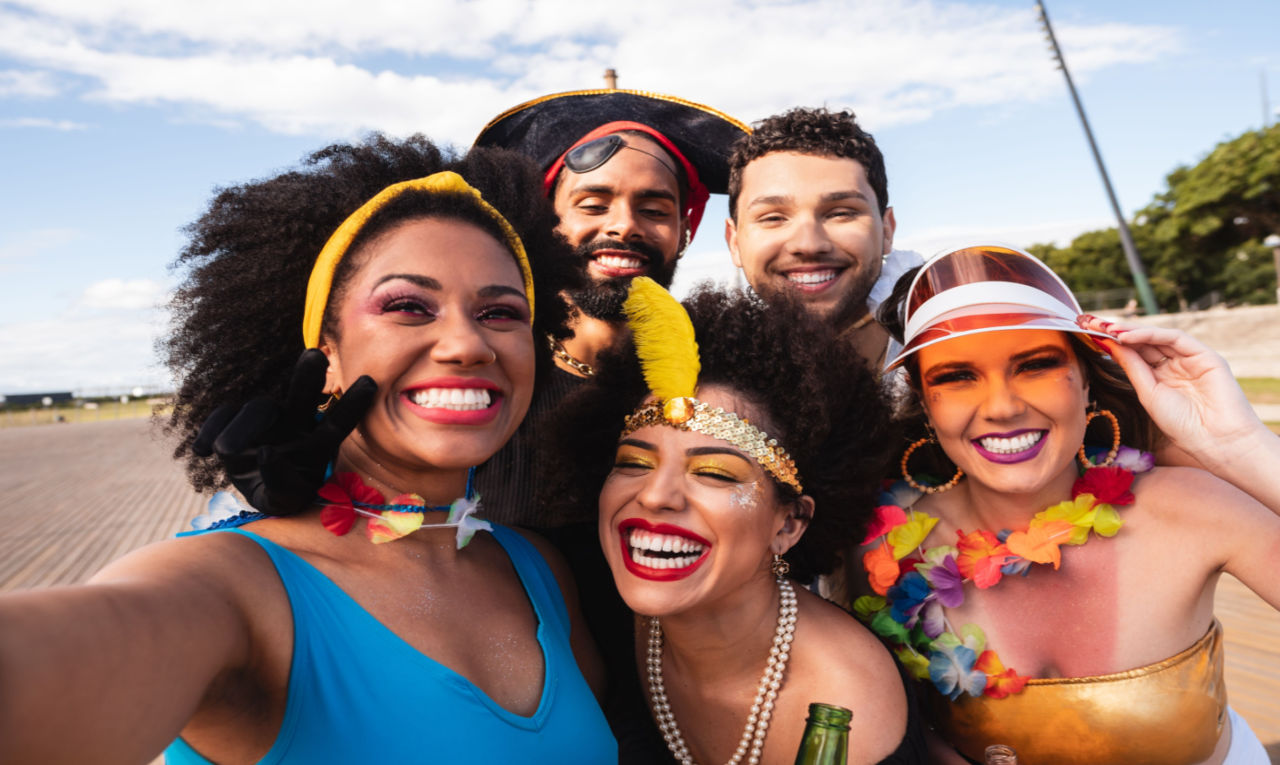 Carnaval: como aproveitar ao máximo a folia sem prejudicar a saúde