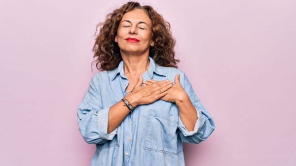 Menopausa exige mais cuidados com o coração; entenda o motivo