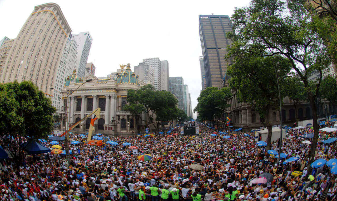 Casos de Covid voltam a aumentar após Carnaval; veja as orientações