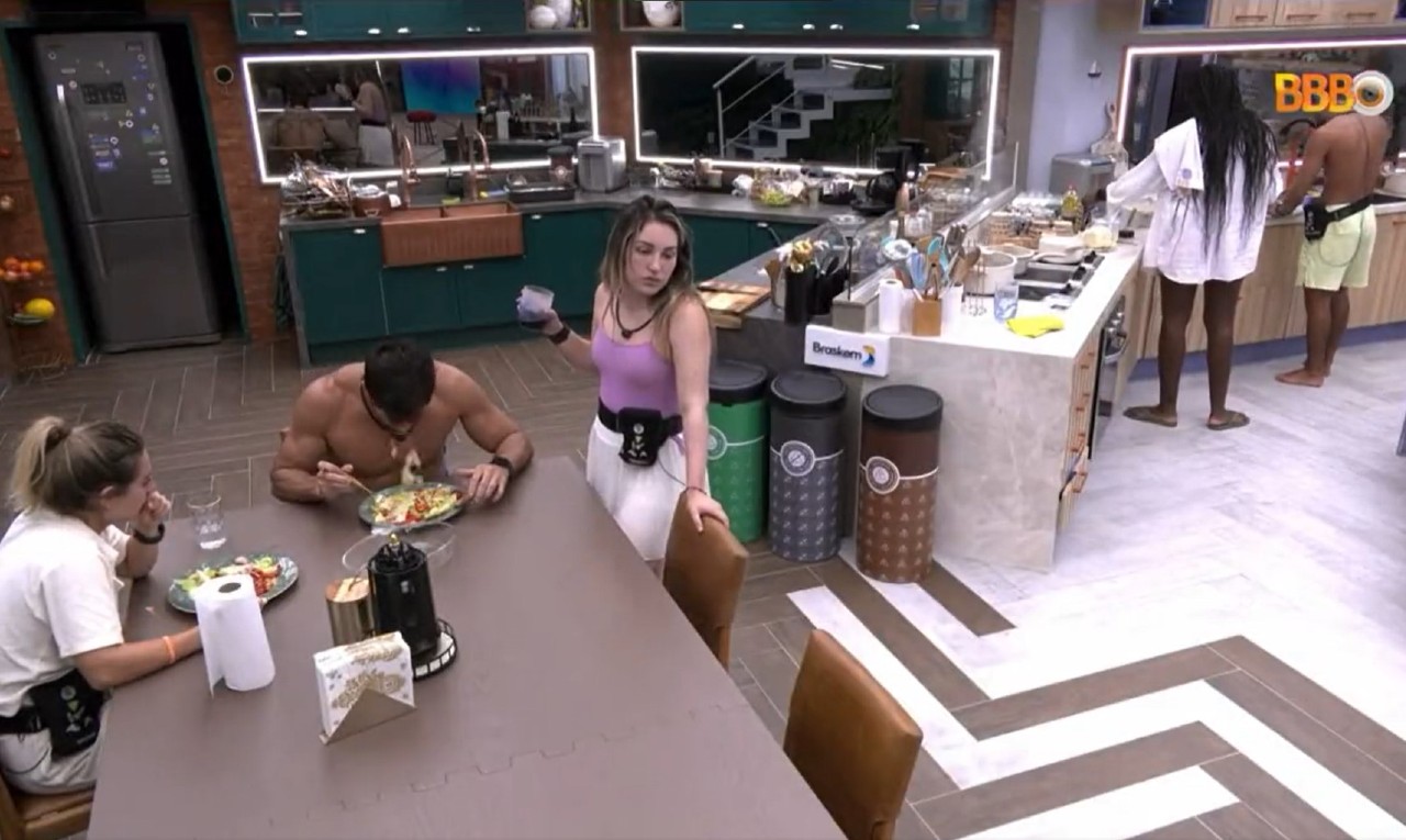 BBB 23: saiba o que fazer ao encontrar larvas na comida