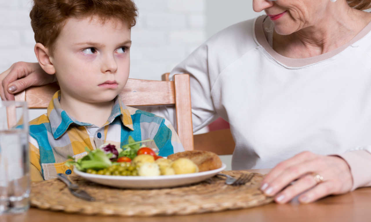 Seletividade alimentar pode estar associada a autismo e outros transtornos