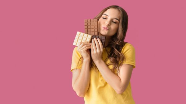 Páscoa: chocolate traz benefícios à saúde! Saiba como escolher