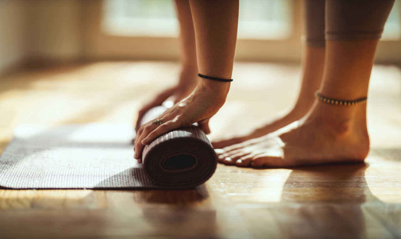 Dor na coluna? Saiba como a yoga pode ajudar