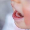 Primeiros dentes: o que fazer para diminuir o desconforto do bebê?