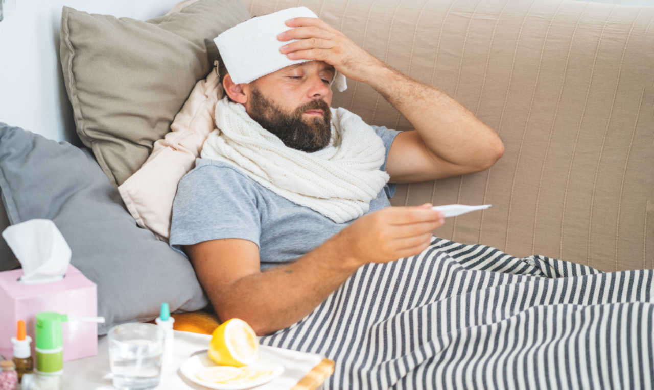 Qual a diferença entre a gripe e o resfriado? Otorrino responde