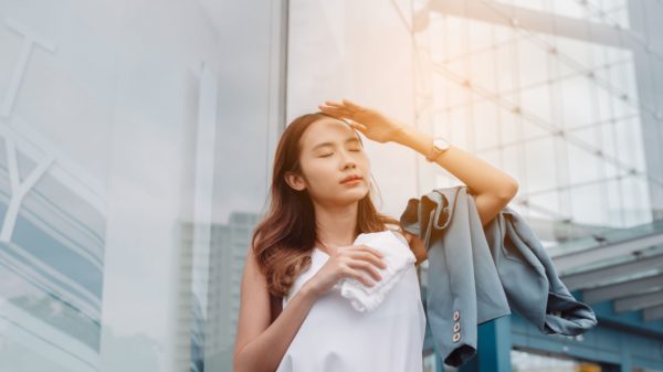 Calor e poluição aumentam risco de infarto; saiba como prevenir