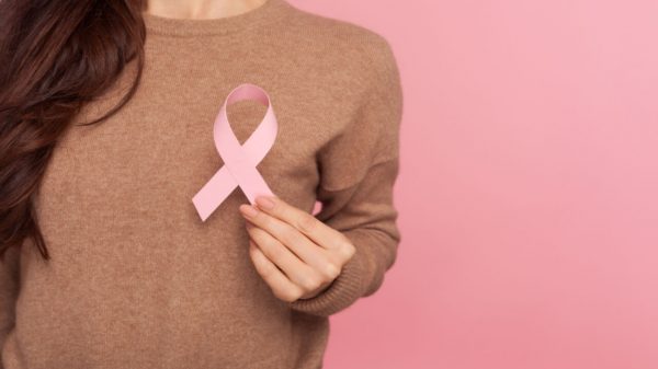 Da cannabis à aromaterapia: os diferentes tratamentos de câncer de mama
