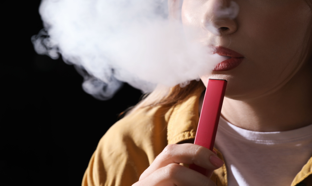 7 sinais que mostram o impacto do vape na sua saúde bucal