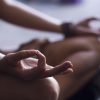 É preciso esvaziar a mente? O que não te contaram sobre meditação