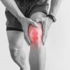Dor no joelho: saiba quando a cirurgia é uma opção de tratamento