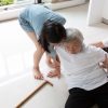 Atenção aos idosos: veja cuidados para evitar acidentes domésticos