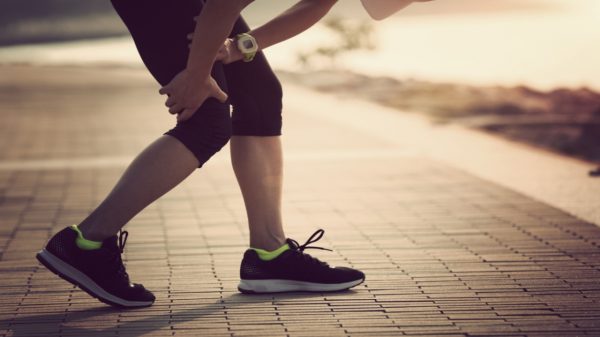 Corrida faz bem ou mal para o joelho? Especialista responde