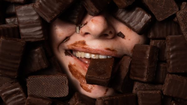 Páscoa: veja como cuidar da saúde bucal em meio a tanto chocolate