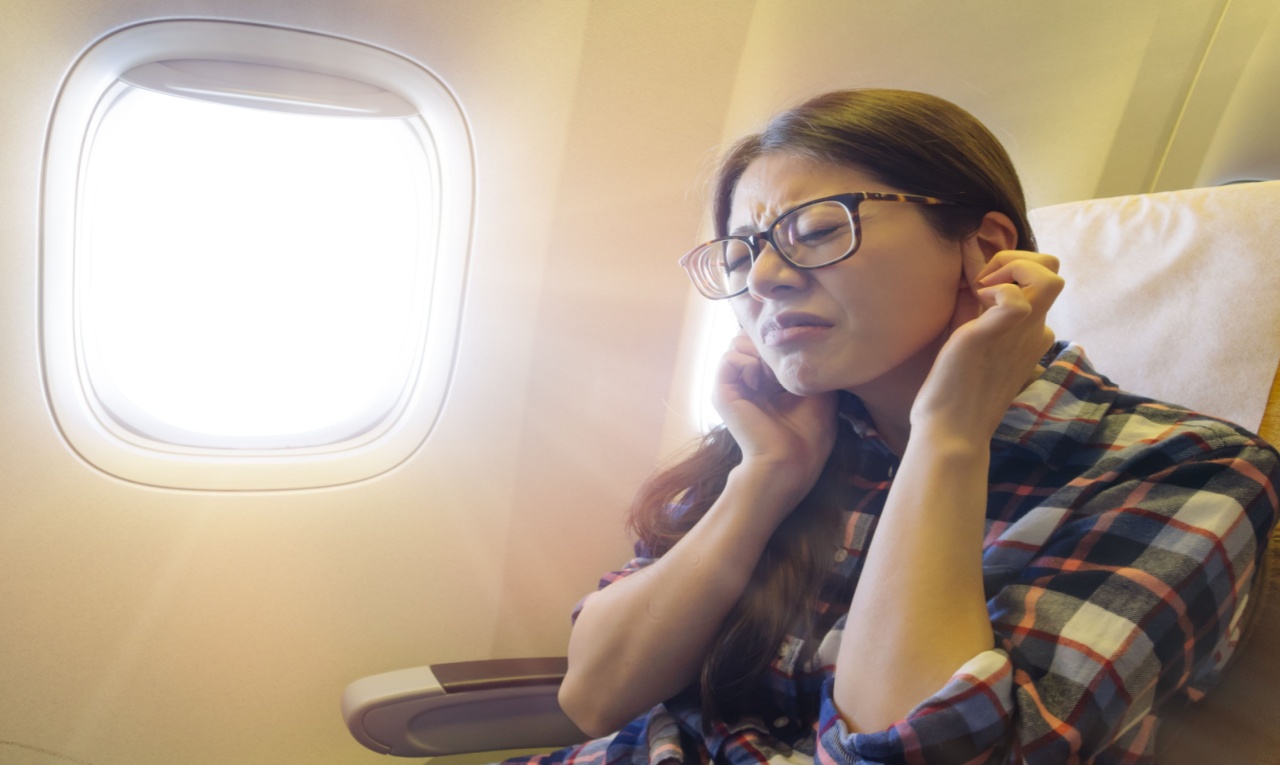 Por que sentimos dor de ouvido no voo? Especialista explica