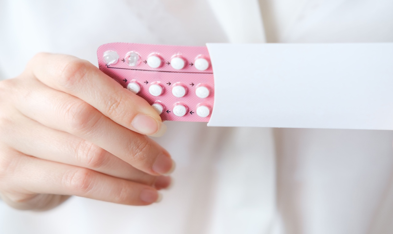 Menstruação atrasou durante a pausa do anticoncepcional? Saiba o que pode ser