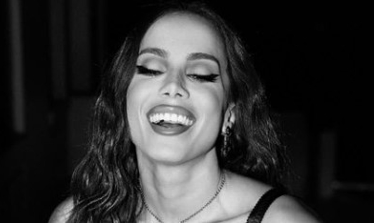 Anitta quer fazer cirurgia na testa: entenda motivo e riscos do procedimento