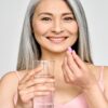 Mulheres com mais de 65 anos podem fazer reposição hormonal? Entenda