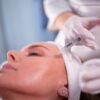 Reduz rugas e hidrata a pele: conheça o skinbooster