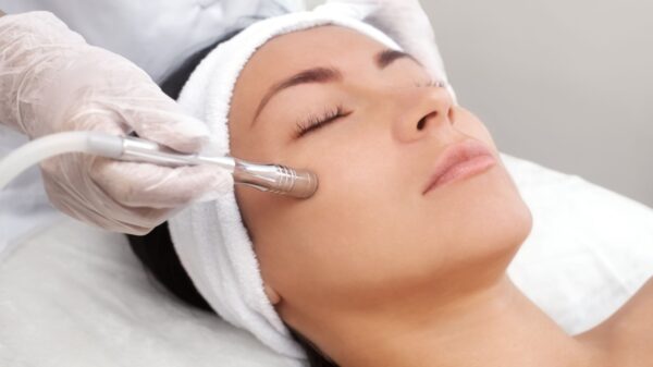 Tratamento facial com esperma de salmão: entenda as indicações e benefícios