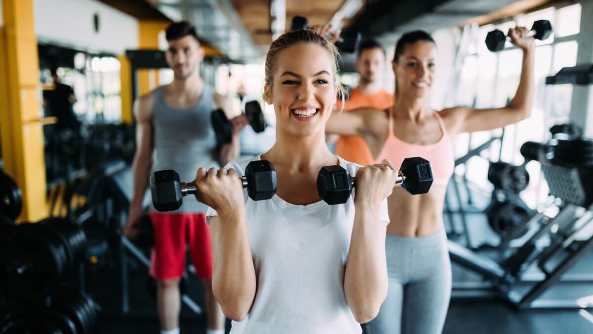 Treinador mostra como potencializar o treino de musculação e atingir mais rápido os resultados