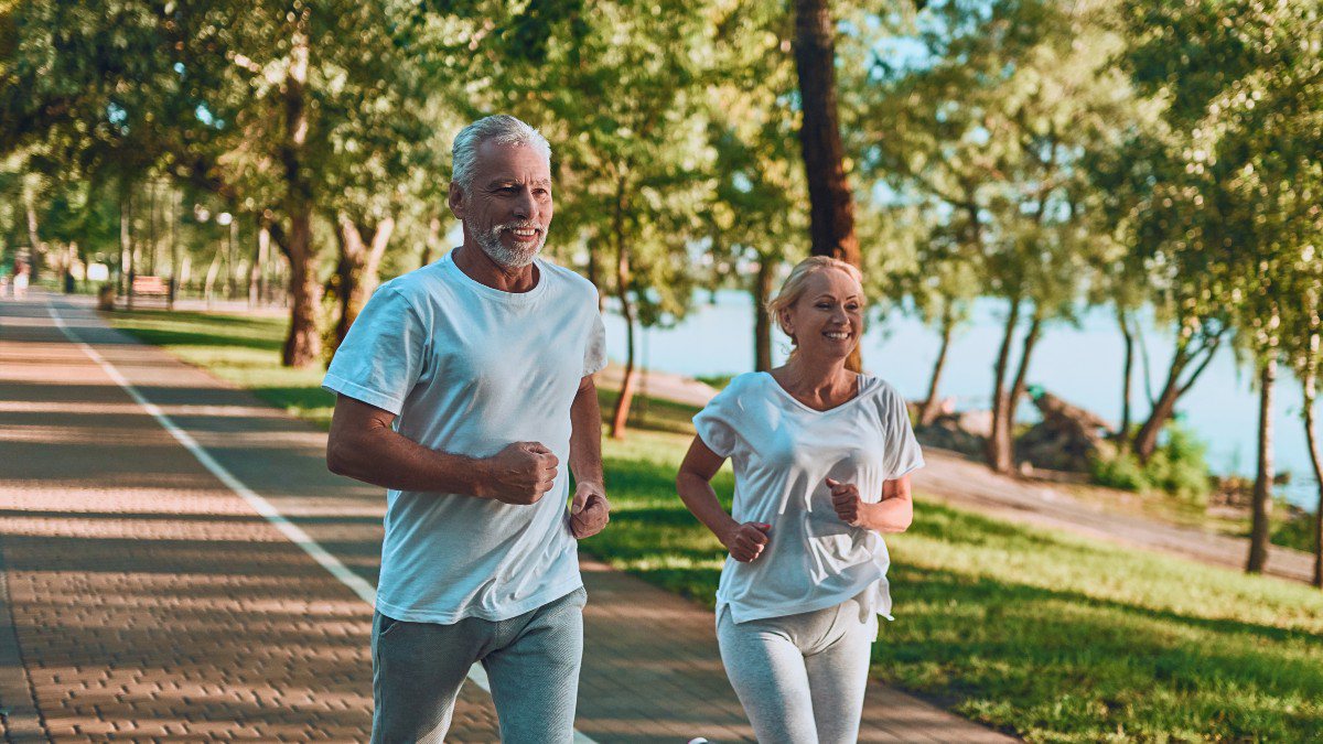 Especialistas dão dicas de dieta e exercícios que podem prevenir doenças e aumentar a expectativa de vida