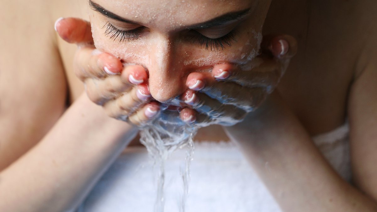 Confira quais os fatores que deixam a pele mais ressecada no frio