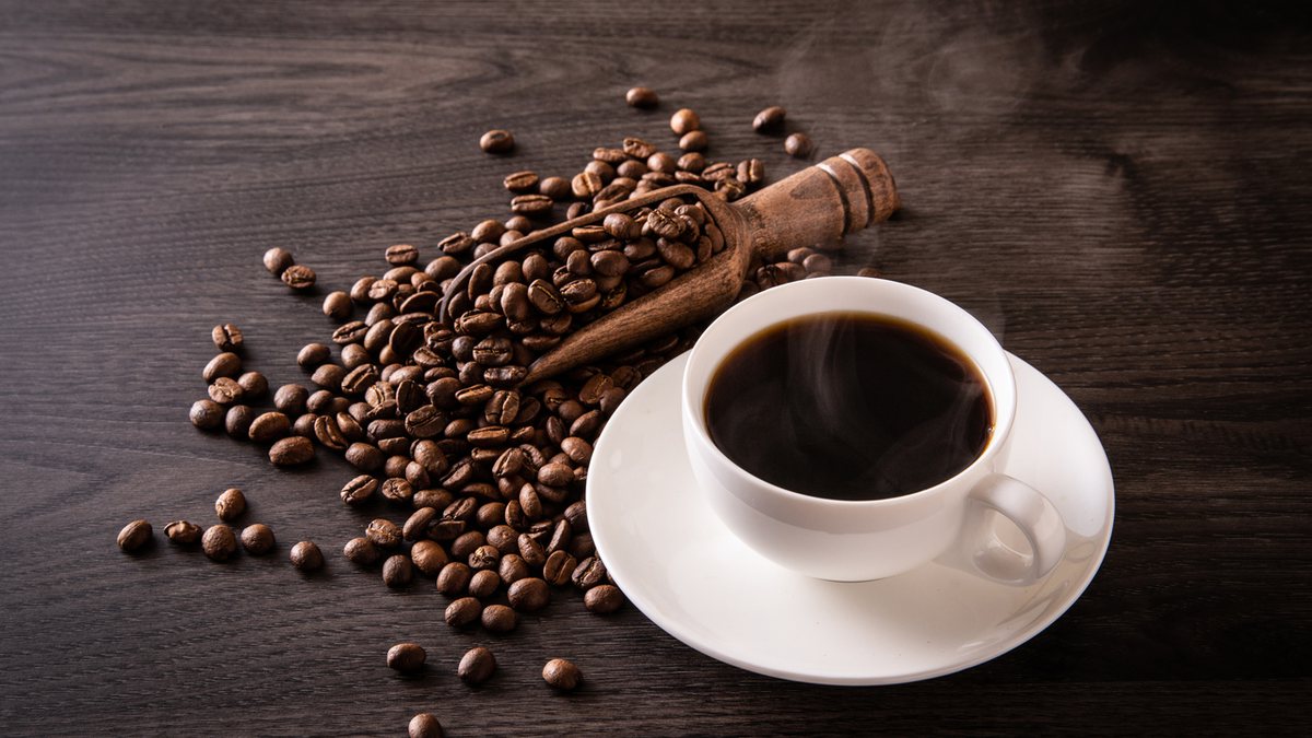 Café faz mal? Conheça mitos e verdades sobre a bebida favorita dos brasileiros