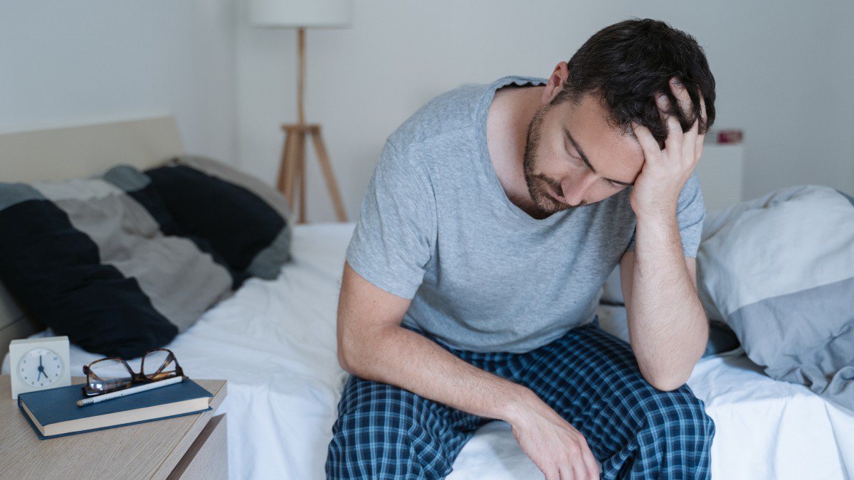 Dificuldade para dormir pode ser apneia do sono; conheça sintomas e tratamento