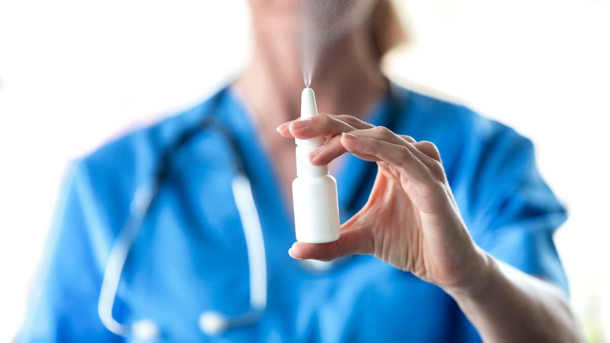 Pesquisadores do InCor buscam desenvolver vacina de spray nasal que combate a transmissão do coronavírus